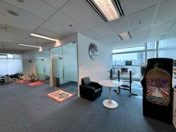 Samsung Hub (D1), Office #476525491
